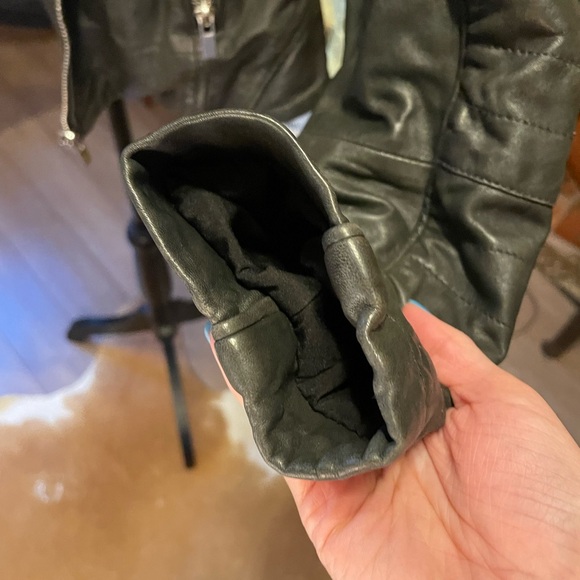 Lamarque Caroline Black Leather Jacket with sweatshirt head. Size XS Retail $700 - Picture 7 of 9